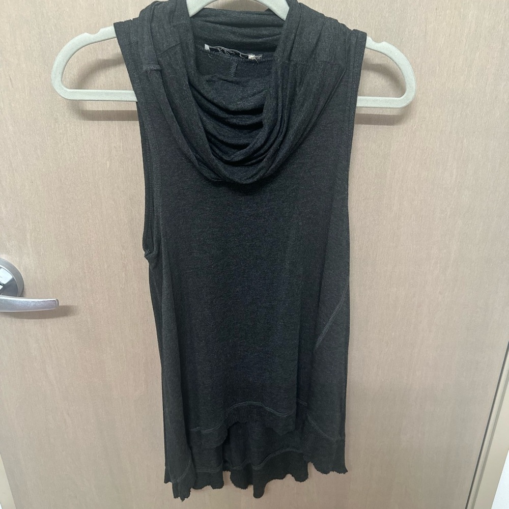 Chloe K Sleeveless Cowl Neck Dark Gray top size XS